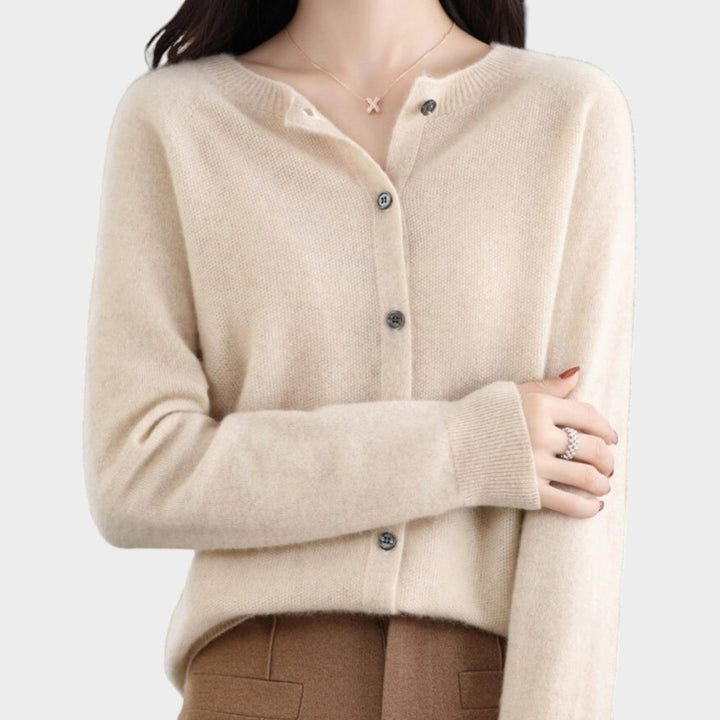 Women’s Knit Cardigan Crew Neck Soft Texture