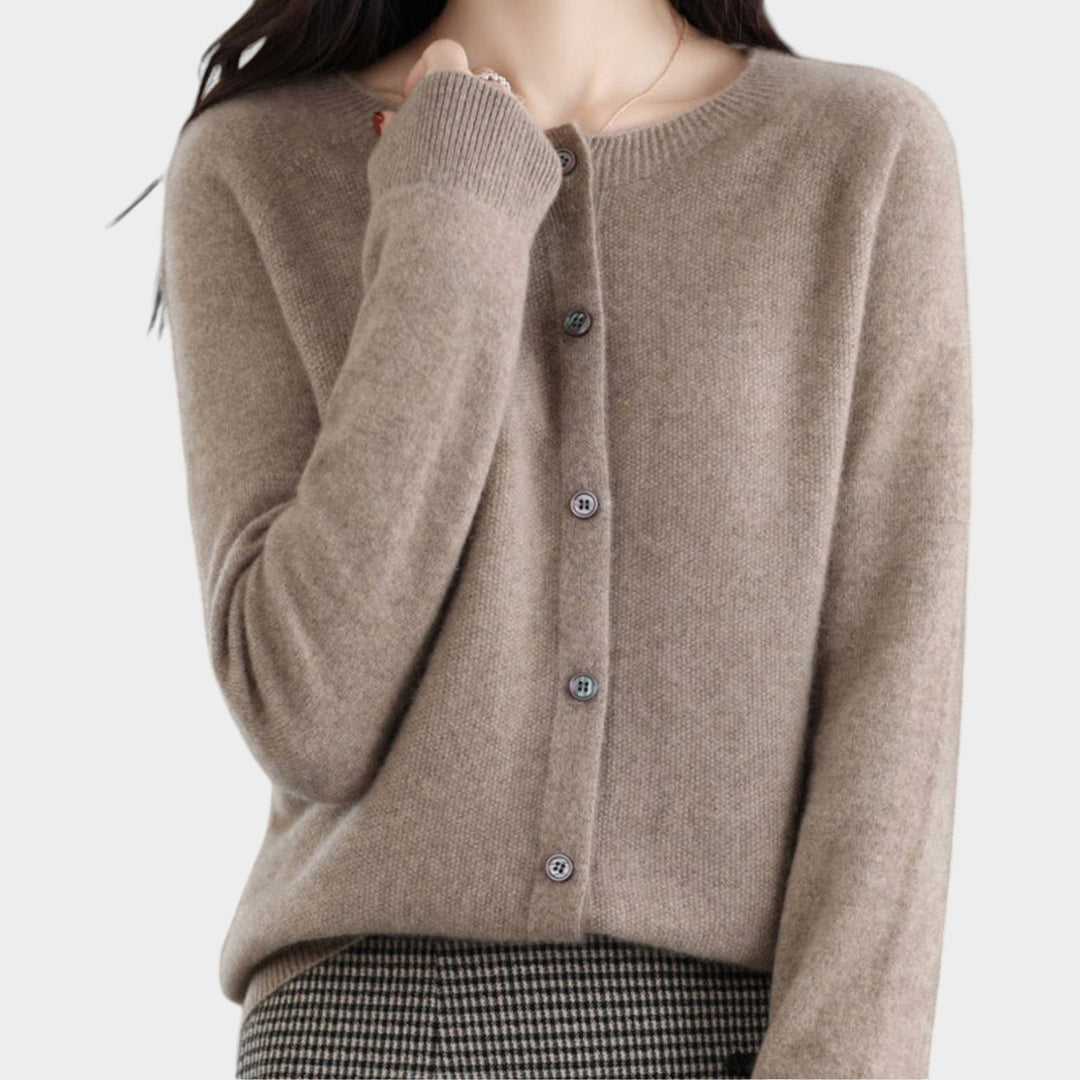 Women’s Knit Cardigan Crew Neck Soft Texture