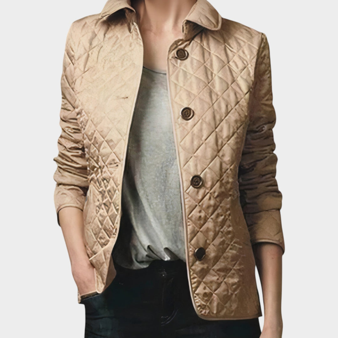 Women’s Quilted Jacket Cozy Seasonal Design