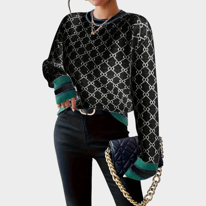 Women’s Knit Sweater Round Neck Ribbed Hem