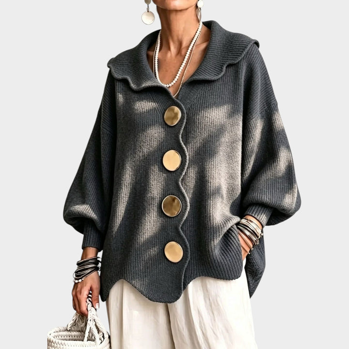 Women’s Oversized Knit Cardigan Statement Button Collar