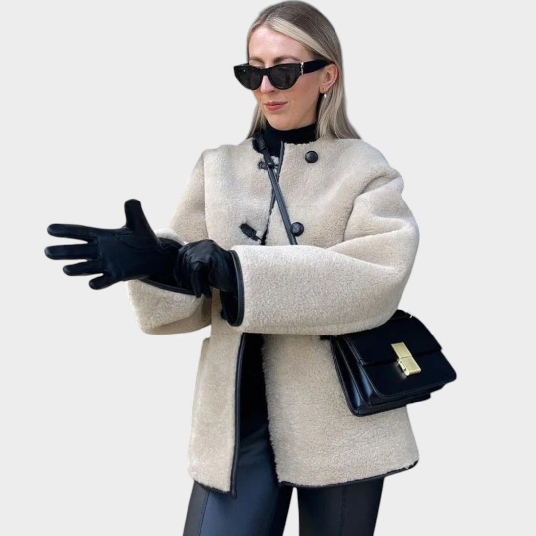 Women’s Faux-Fur Coat Cropped Pocket Detail