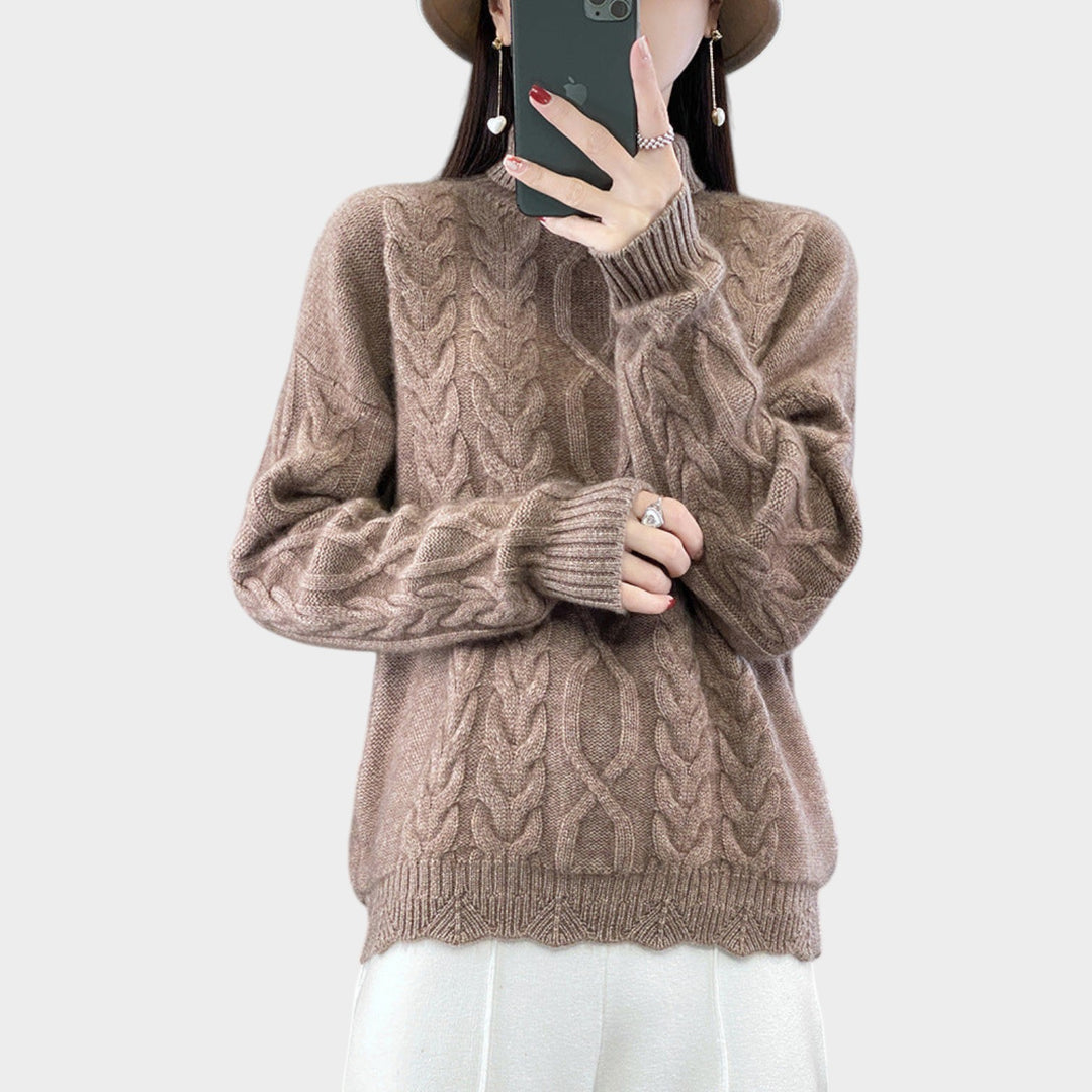 Women’s Cable Knit Sweater Oversized Crew Neck