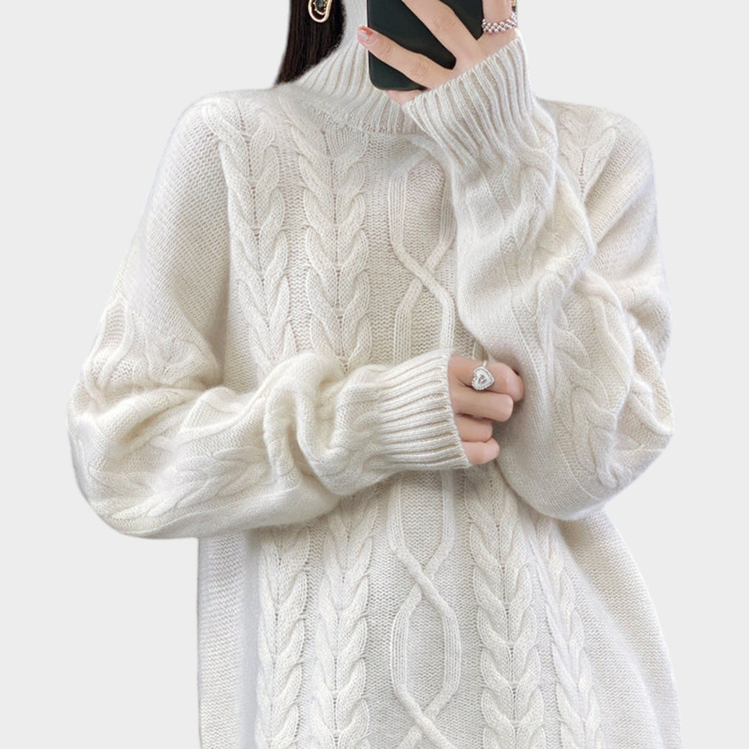 Women’s Cable Knit Sweater Oversized Crew Neck