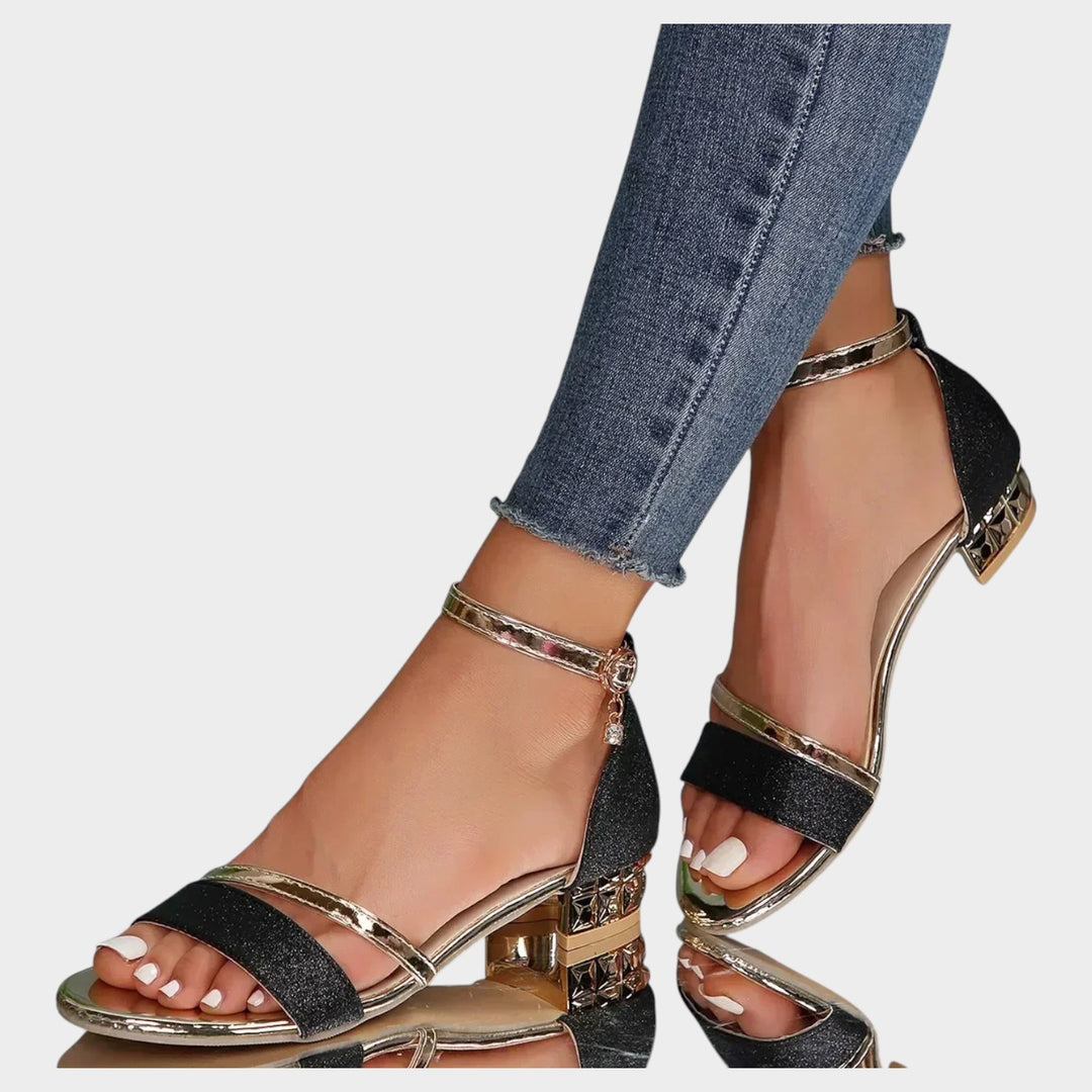 Glamorous Women&