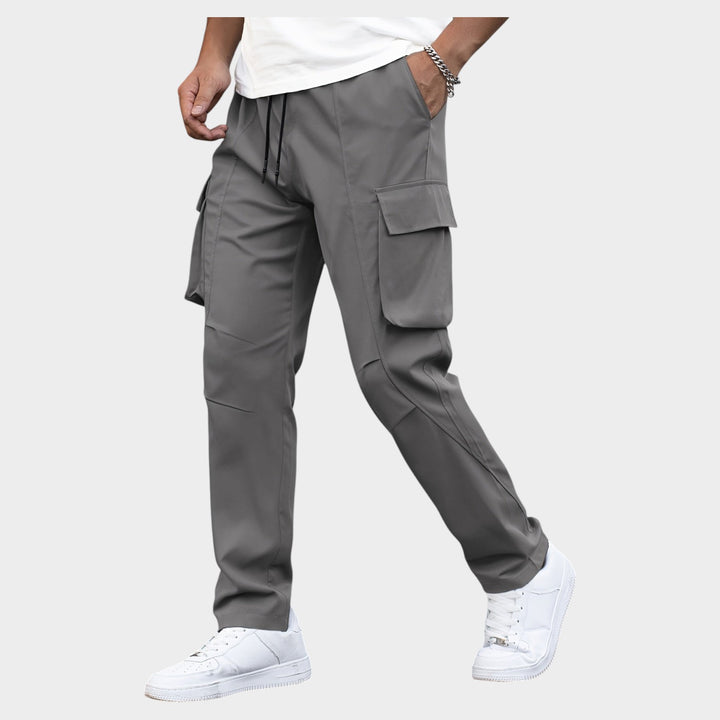 Relaxed Silhouette | Cargo Pants