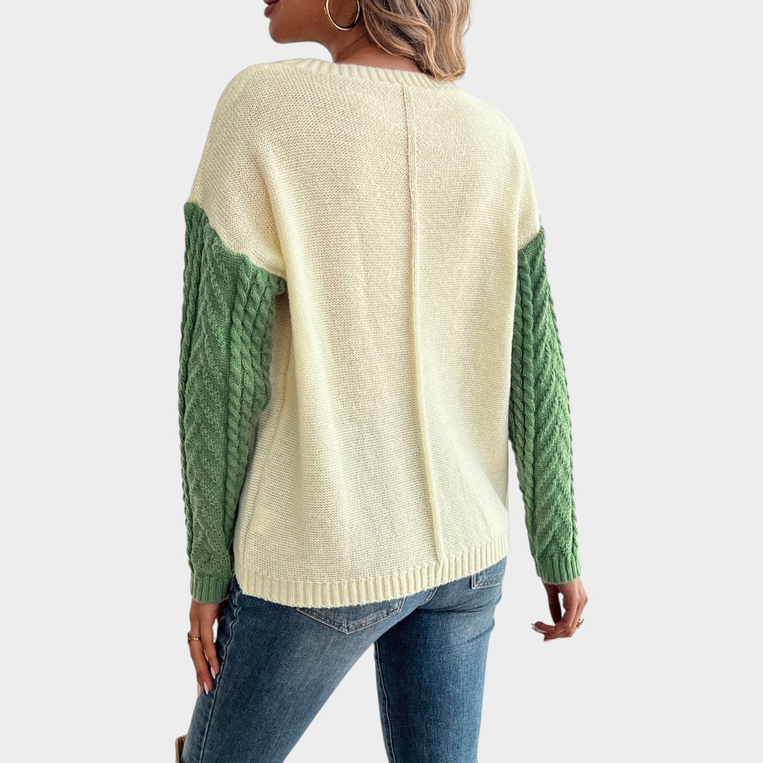 Women’s Crew Neck Sweater with Pocket Detail