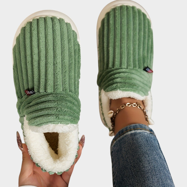 Women’s Fleece Lined Slippers Warm Plush Thick Sole Non-Slip